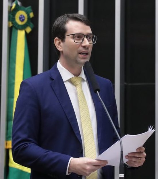 Lulista, mas nem tanto; Daniel Barbosa contrariou base do governo em últimas votações na Câmara