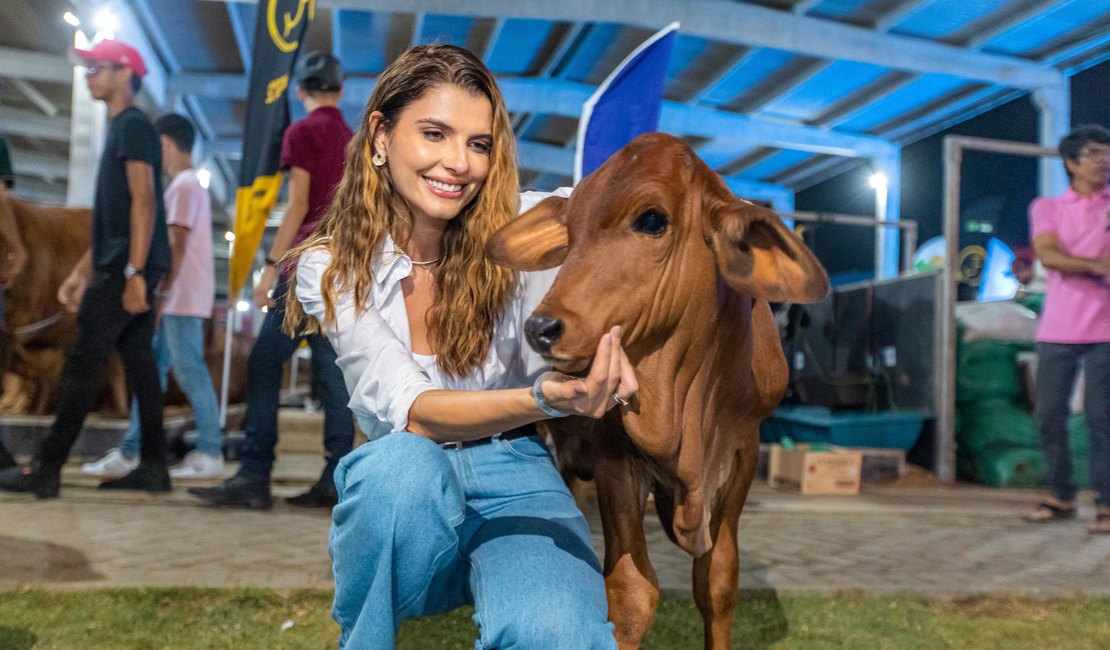 Marina Candia prestigia abertura da 74ª Expoagro em Alagoas