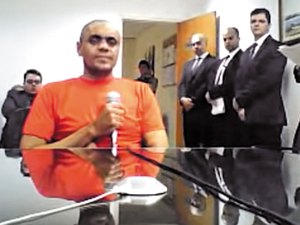 Ministério Público pede transferência de esfaqueador de Bolsonaro