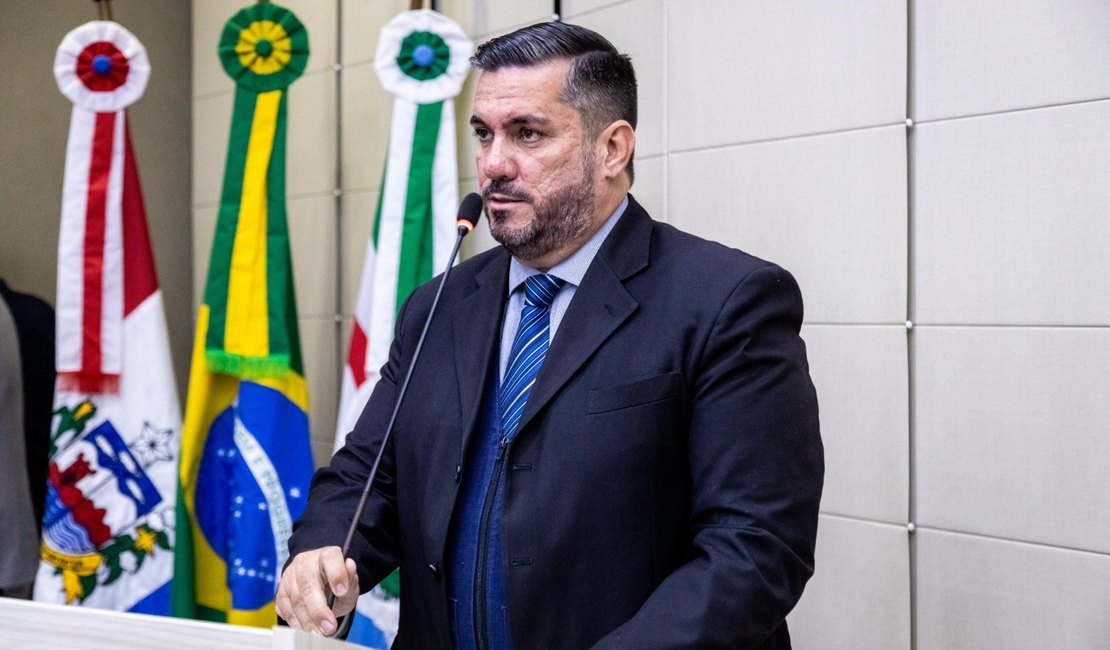 Após tiroteio em escola, Leonardo Dias solicita que governador retire reeducandos de ambientes escolares
