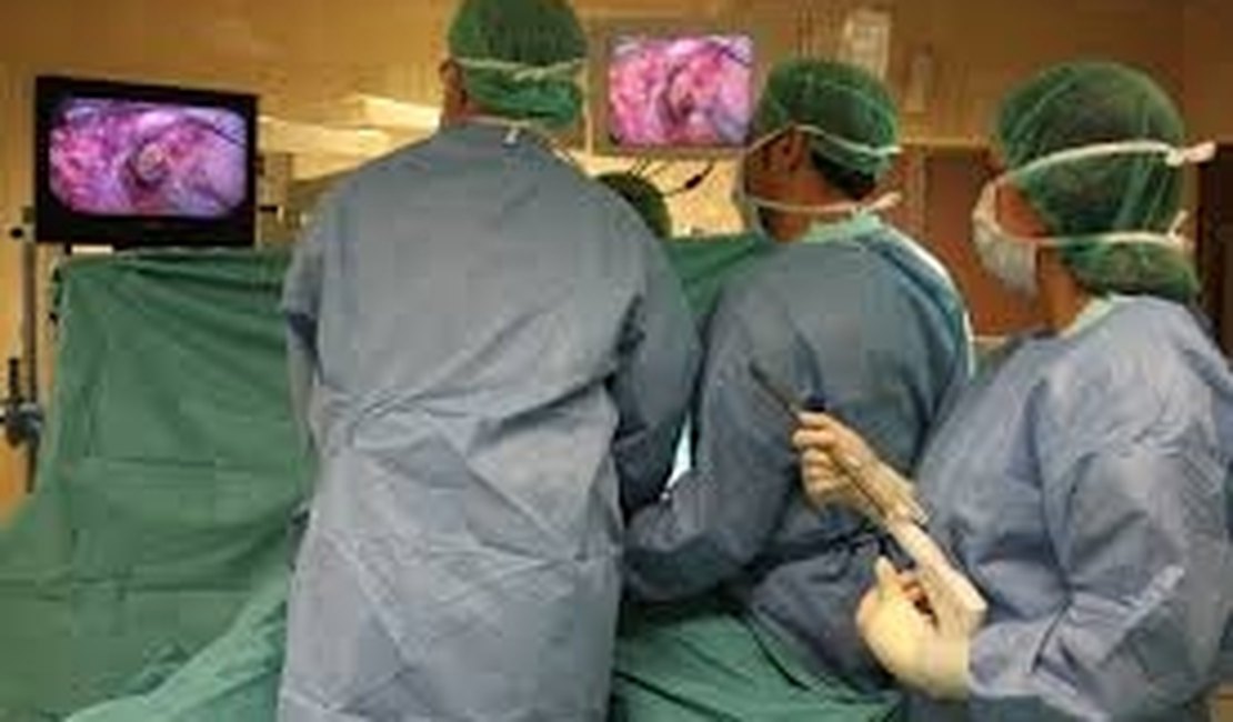 Criança nasce sem esôfago e Estado deve realizar cirurgia para reconstituir órgão