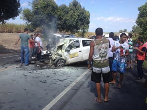 Colisão na AL-220 mata 4 funcionários dos Correios