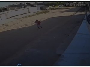 [Vídeo] Homem tem pertences furtados de veículo em Arapiraca