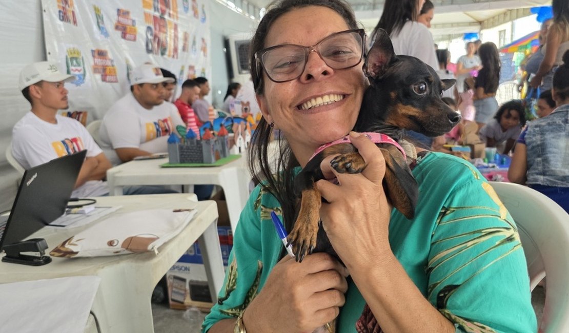 Comunidade Triunfo, no Jacintinho, recebe mutirão se serviços com o Brota na Grota