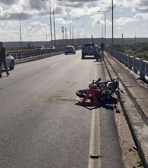 Acidente de trânsito é registrado na Ponte Divaldo Suruagy