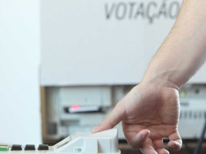 Justiça Eleitoral abre habilitação para voto em trânsito