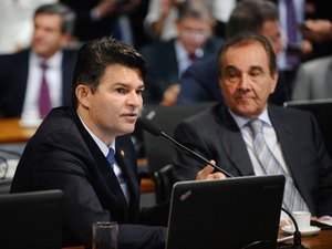 Agentes de trânsito poderão ser autorizados a portar arma de fogo