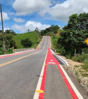 Governo de Alagoas entrega estrada que liga Junqueiro à BR-101