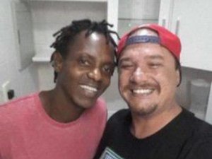 Esclarecido: Foi Andrezinho, o jogador do Vasco flagrado com mulher do amigo