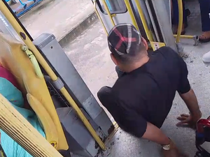 [Vídeo] Cadeirante denuncia precariedade em ônibus intermunicipais