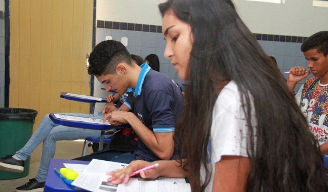 Escolas da rede estadual iniciam ano letivo na segunda-feira (4)