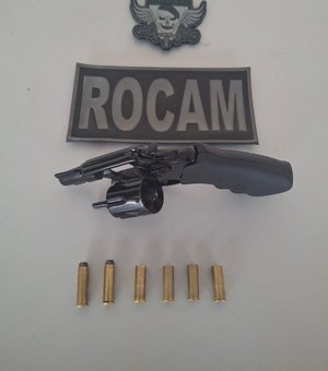 Jovem é preso após disparos de arma de fogo em área pública no Lago da Perucaba, em Arapiraca