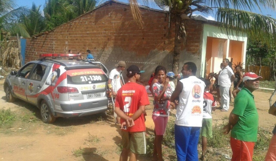 Jovem morre e outro fica ferido após serem baleados na zona rural de Arapiraca