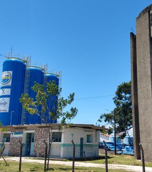 Junqueiro e São Sebastião: Casal trabalha para consertar bomba e retomar abastecimento