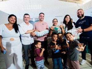 Programa social de Alagoas beneficia famílias com duas toneladas de alimentos