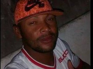 Homem é executado com pelos menos oito disparos de pistola na cabeça 