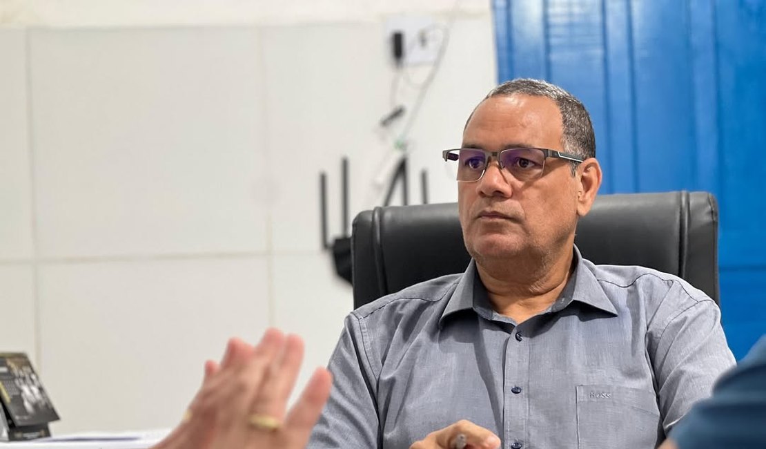 Ministério Público de AL dá ultimato a prefeito de Coqueiro Seco e exige concurso público