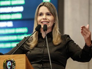 Deputada evangélica quer proibir ‘passinho’ nas escolas de Pernambuco