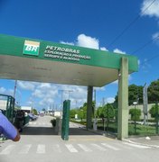 Três pessoas são presas acusadas de roubar baterias de polo da Petrobras em Alagoas