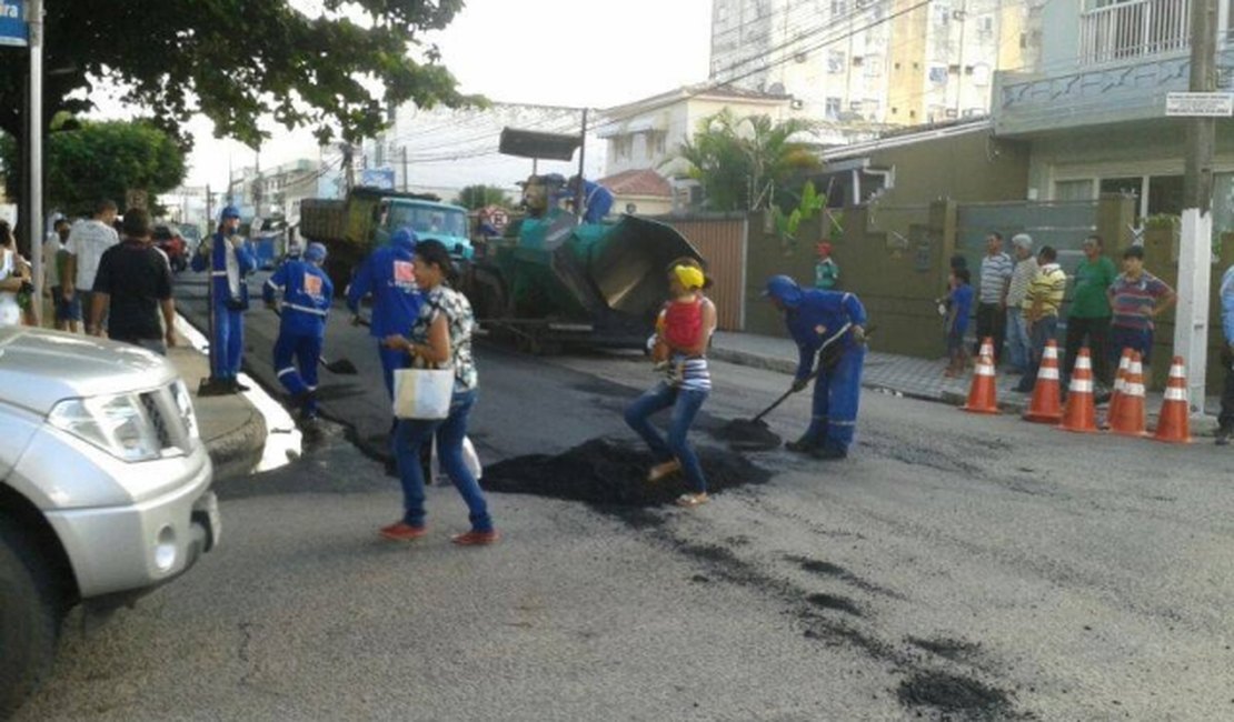 Recapeamento congestiona trânsito no centro de Arapiraca