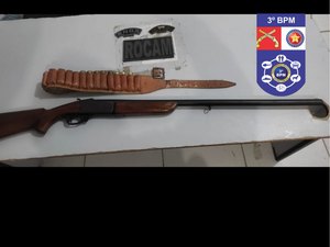 Homem é preso por porte ilegal de arma de fogo, em Feira Grande