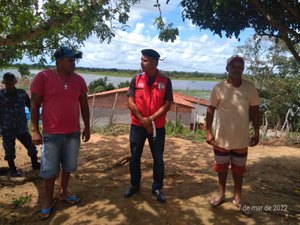 Defesa Civil de Penedo visita comunidade Marizeiro