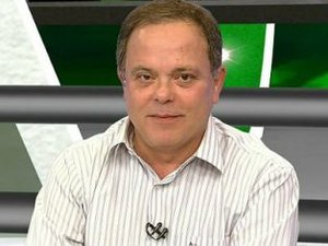 Após infarto, Fernando Vanucci vive momento difícil, diz colunista