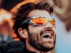 Show de Alok em cruzeiro é interrompido por forte tempestade