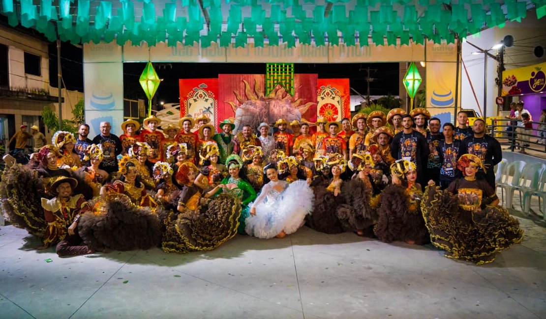 Representando Girau, Junina Girassol é uma das grandes finalistas do Circuito Alagoano de Quadrilhas