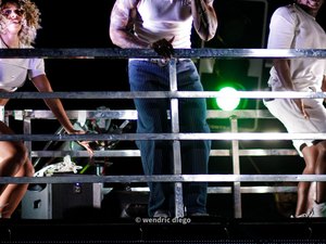 Bloco do Povo e Léo Santana arrastam multidão no pré-carnaval de Palmeira dos Índios: Confira programação