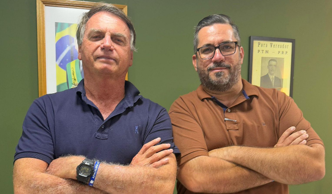 Leonardo Dias lamenta possível saída de JHC do PL e reforça fidelidade a Bolsonaro