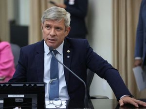 Cabo Bebeto vota contra mudança nas regras de mandato da Arsal