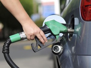 Aumento constante nos preços do etanol e da gasolina tem feito do GNV uma alternativa para motoristas