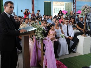 Tribunal de Justiça promove casamento coletivo para 50 casais no fim de semana