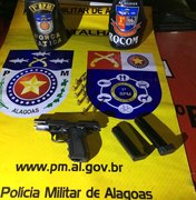 Homem é preso após polícia encontrar arma de fogo em sua residência