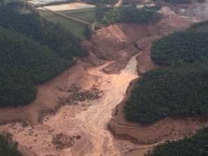 Rompimento liberou mais de 62 milhões de m³