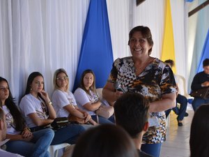 Jovens revelam suas expectativas para Alagoas em encontro com Célia
