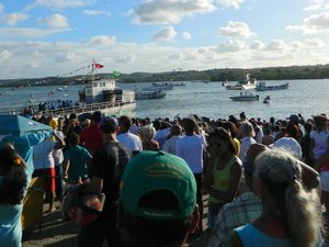 Penedo pede aumento da vazão do rio para procissão de Bom Jesus