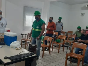 Trabalhadores de usina são vacinados em São Luís do Quitunde