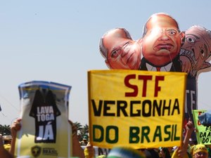 País tem atos a favor do governo Bolsonaro e contra ministros do STF