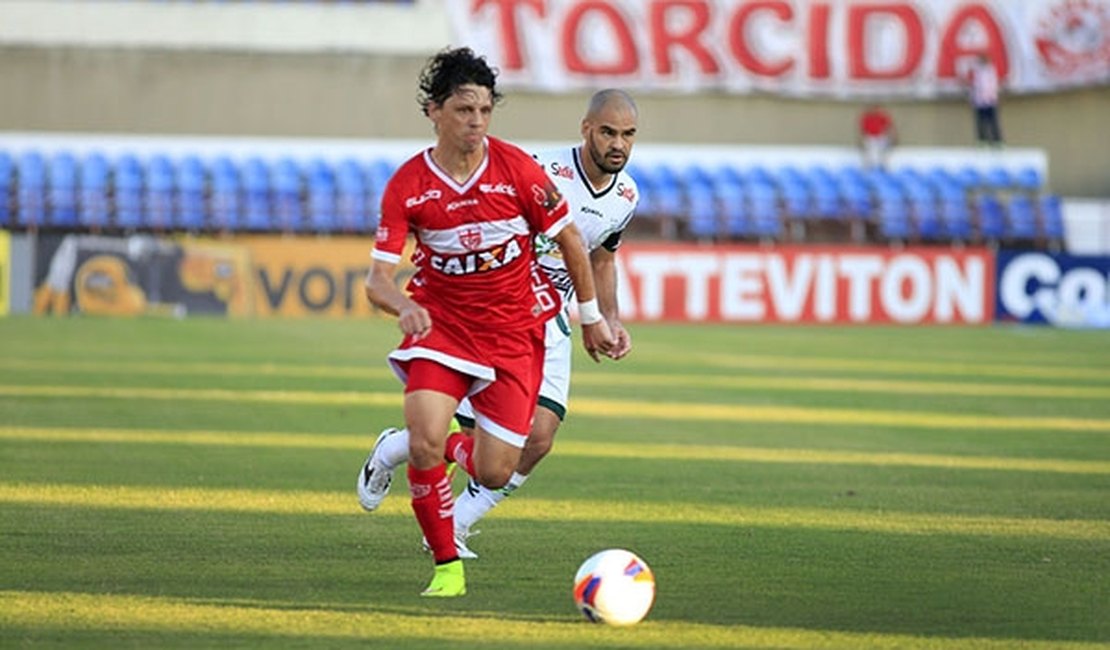 Por sequência de vitórias, Bueno pede equilíbrio entre os setores no CRB