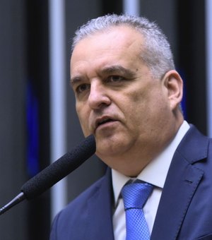 Alfredo Gaspar transforma experiência na segurança pública em projetos de lei