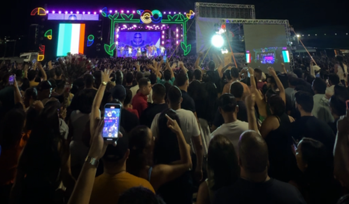 [Vídeo] Público lota o Lago da Perucaba para curtir os shows do Centenário de Arapiraca