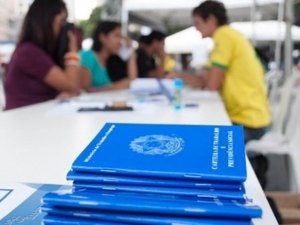 Feira do Emprego vai oferecer vagas para estagiários e jovens aprendizes