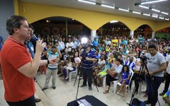 Moradores do Benedito Bentes receberam o candidato à reeleição a deputado federal, Marx Beltrão