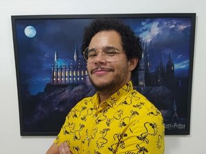 Escritor alagoano, J.R. Marinho, estreia com livro de fantasia