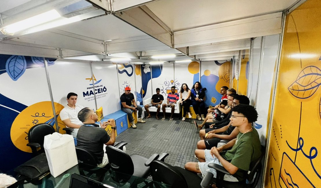 Prefeitura de Maceió inicia curso de pedreiro de alvenaria para jovens do Flexal