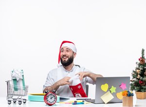 Empreendedorismo Jovem impulsiona a economia com oportunidades de renda extra no fim de ano