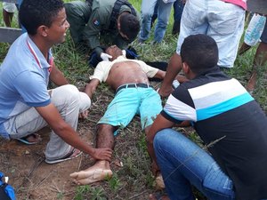 Acidente envolvendo caminhão e moto deixa homem ferido no Passo de Camaragibe
