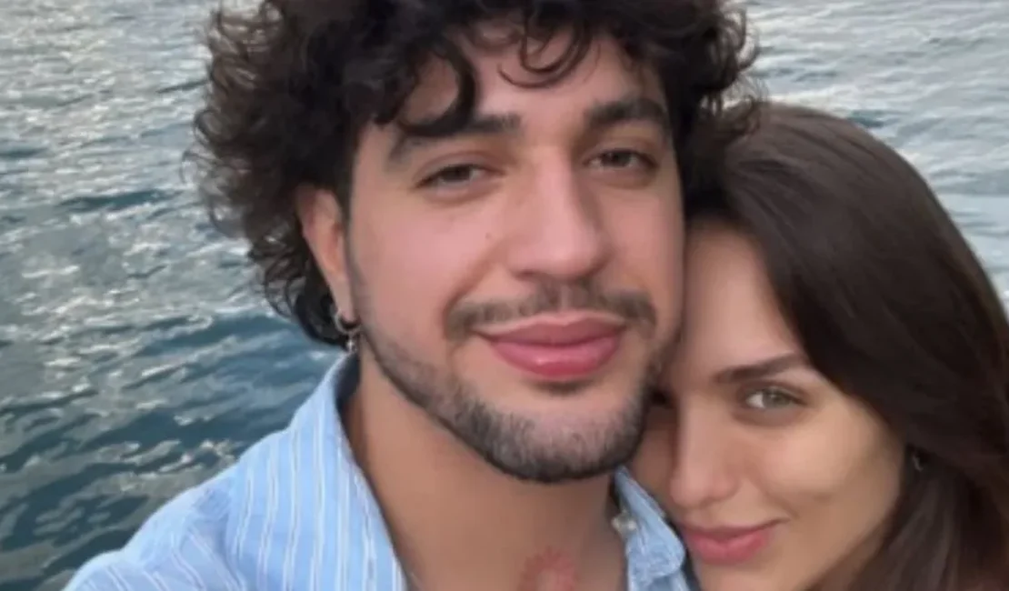 [Vídeo] Rafa Kalimann e Nattanzinho anunciam gravidez